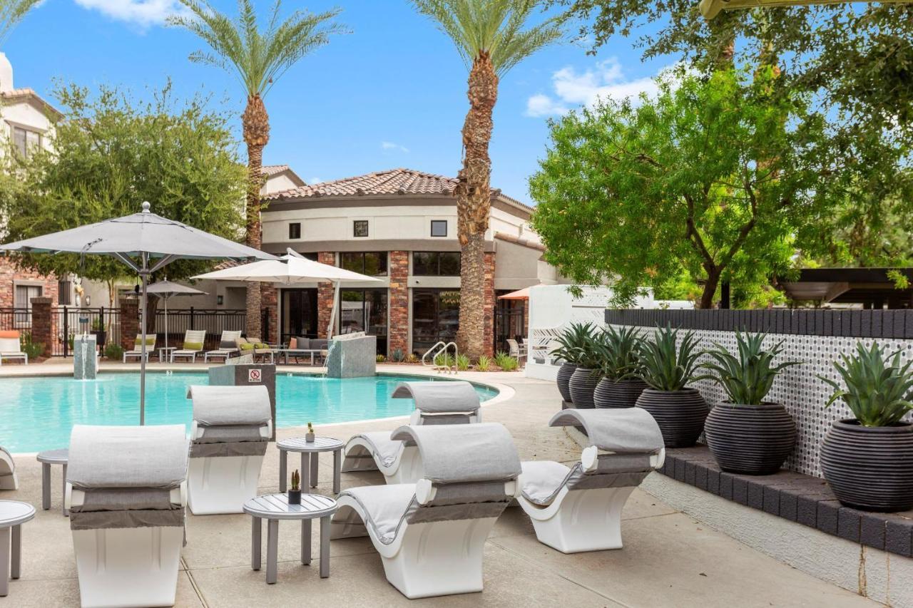 Cozysuites Glendale By The Stadium With Pool 10 외부 사진