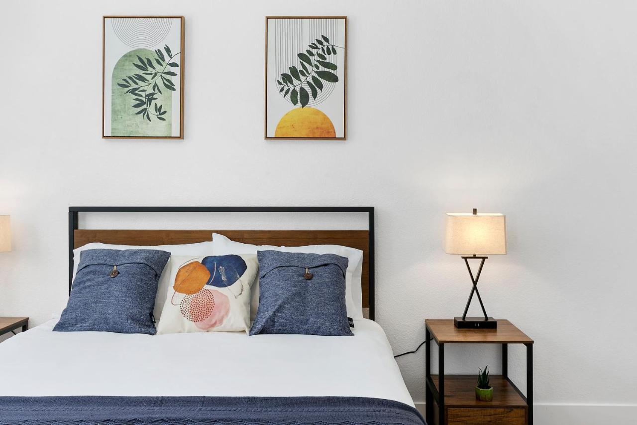 Cozysuites Glendale By The Stadium With Pool 10 외부 사진